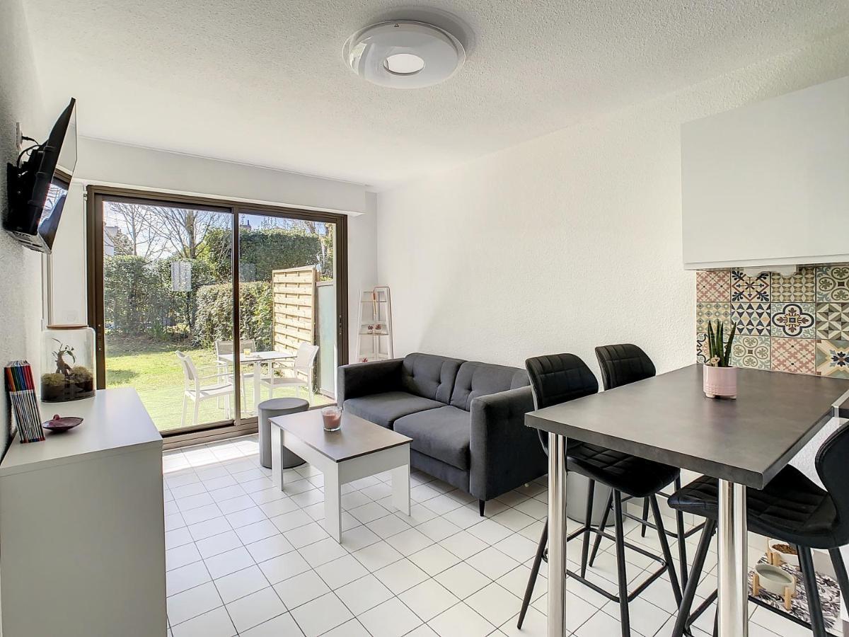 Le Phare Apartment Royan Exterior photo